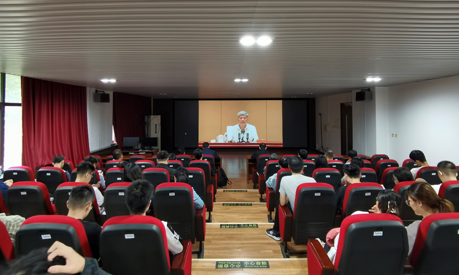 75e2e033b4694a3187859932f7139387.png 75e2e033b4694a3187859932f7139387.png